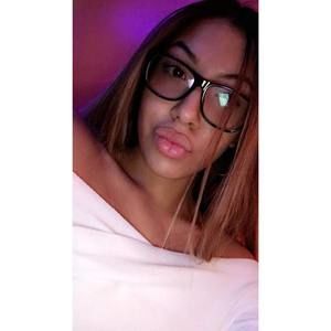 Meet your Posher, Gaby